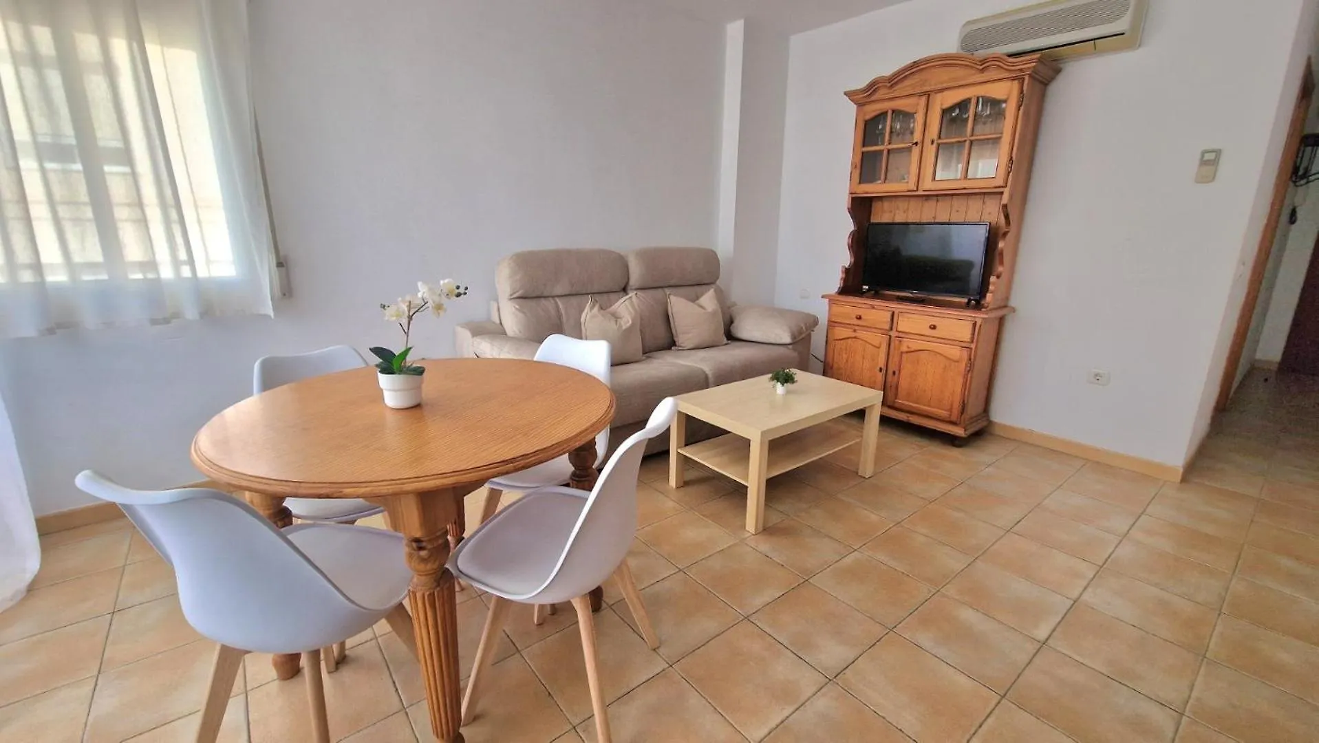 Aparthotel Apartamentos Latin Nerja
