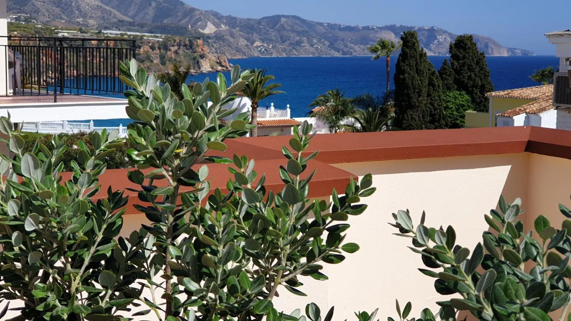 Apartamentos Latin Nerja
