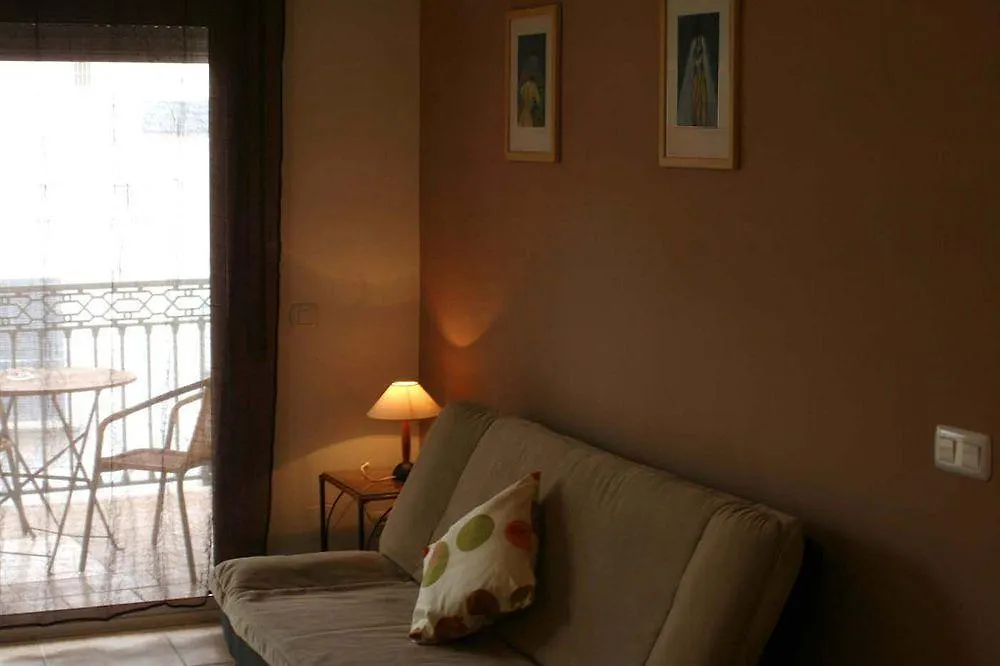 Apartamentos Latin Nerja 0*,