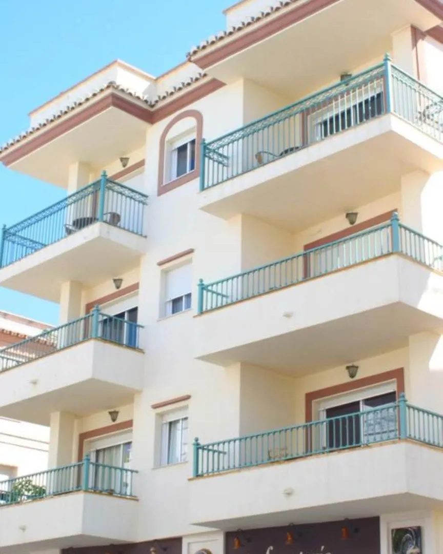 Aparthotel Apartamentos Latin Nerja